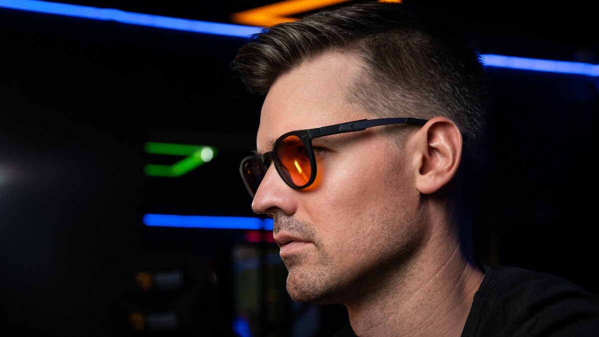 How do blue light blocking glasses work – Horus X